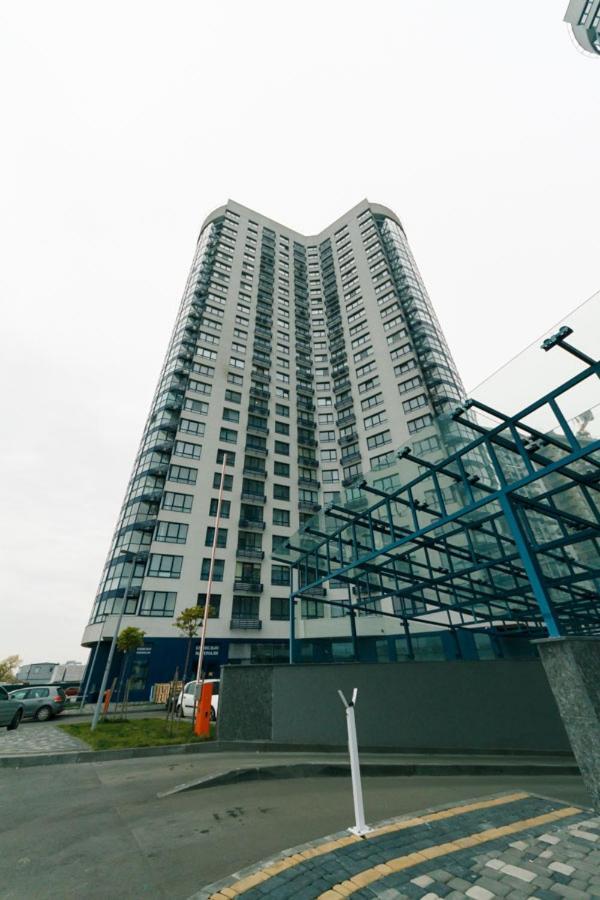 Жк Заречный Метро Славутич Kiev Ngoại thất bức ảnh